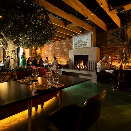 Marlin Hotel Stephens Green-3